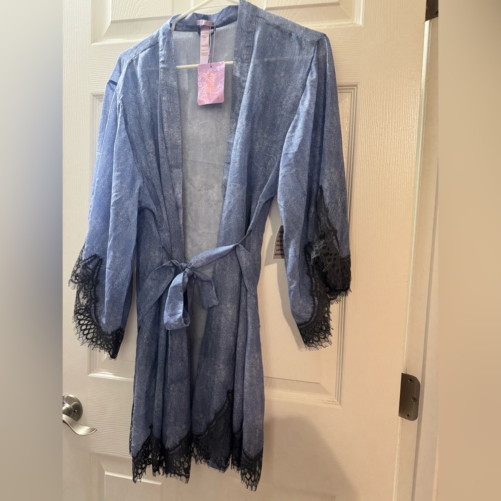 Savage X Fenty Blue Black Lace Robe
